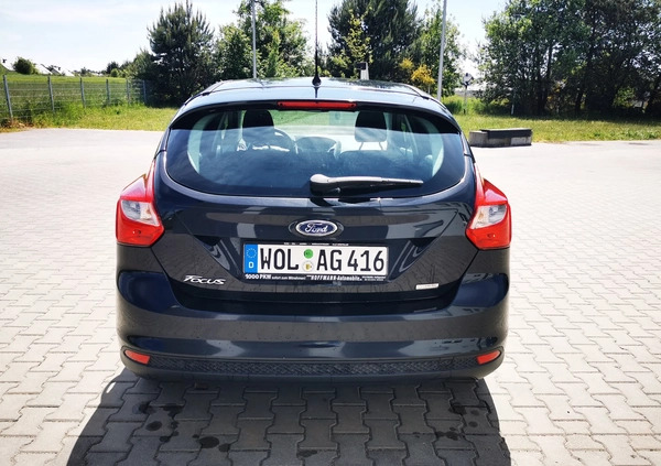 Ford Focus cena 23900 przebieg: 185800, rok produkcji 2013 z Złocieniec małe 154